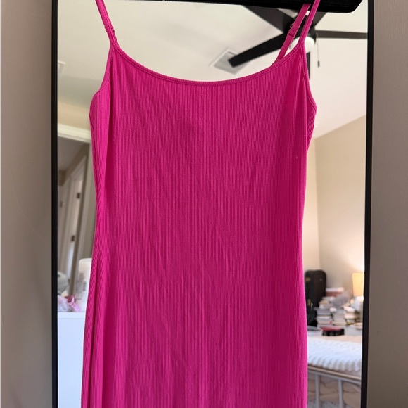 Skims soft lounge Hot Pink Slim Maxi Dress - Picture 4 of 9